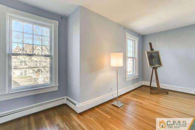 37 Wiggins Street, Unit 2 Princeton, NJ 08540 - Photo 20 of 25 a view of an empty room and window