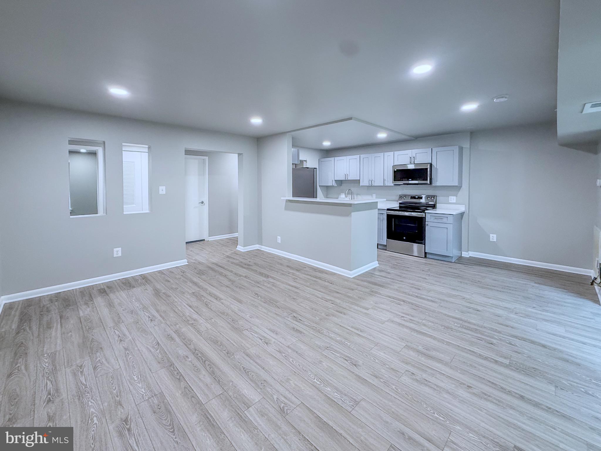 11603 Stoneview Square, Unit 63/12C Reston, VA 20191 - Photo 22 of 37