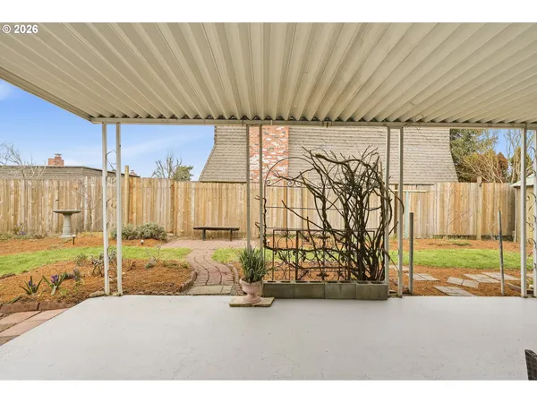 $389,000 | 18505 Northeast Glisan Street, Portland, OR 97230