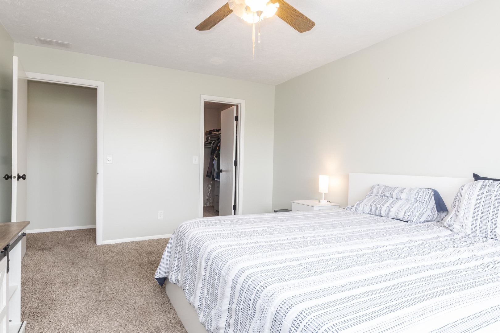 1715 King Drive, Unit C Normal, IL 61761 - Photo 18 of 37