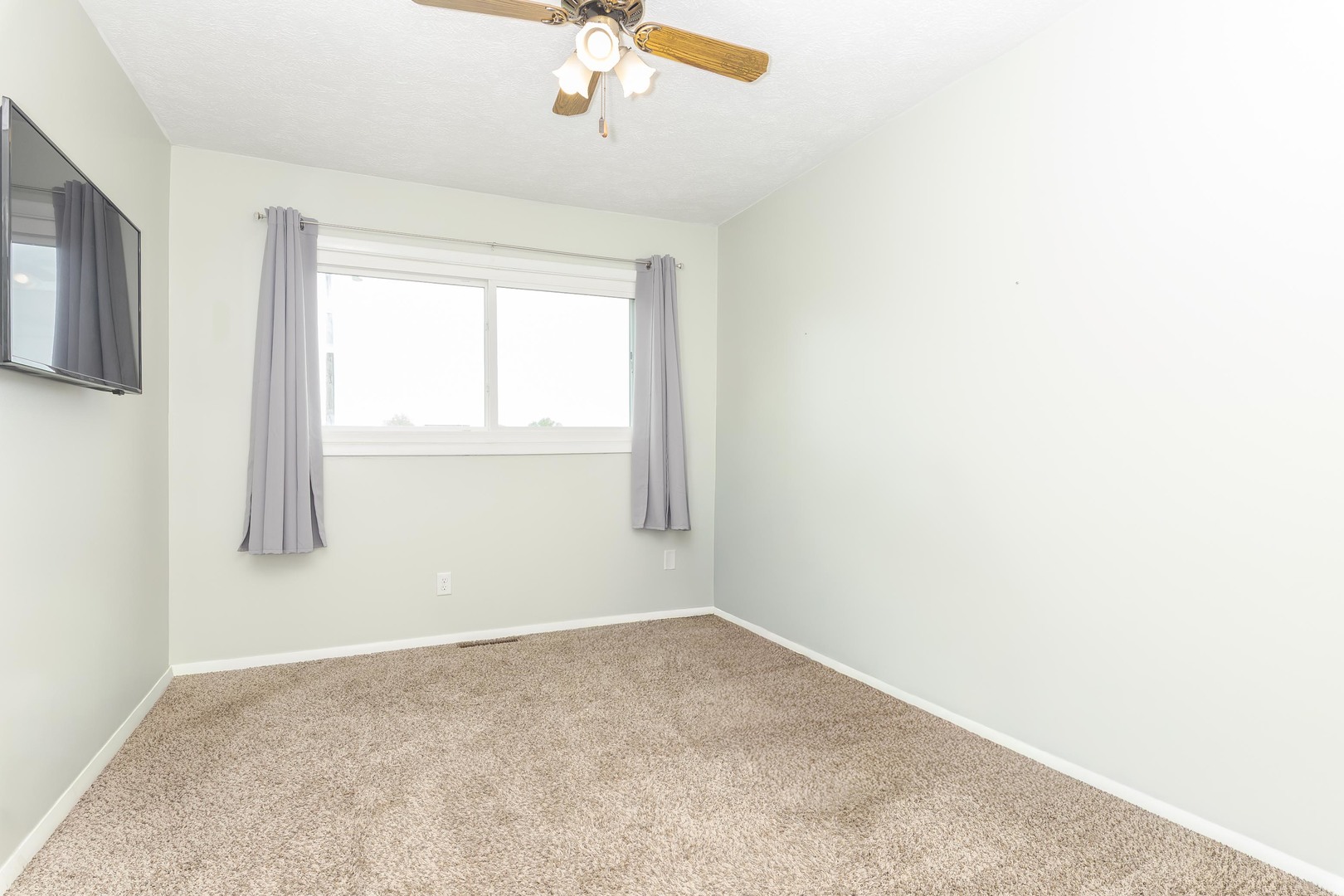 1715 King Drive, Unit C Normal, IL 61761 - Photo 24 of 37