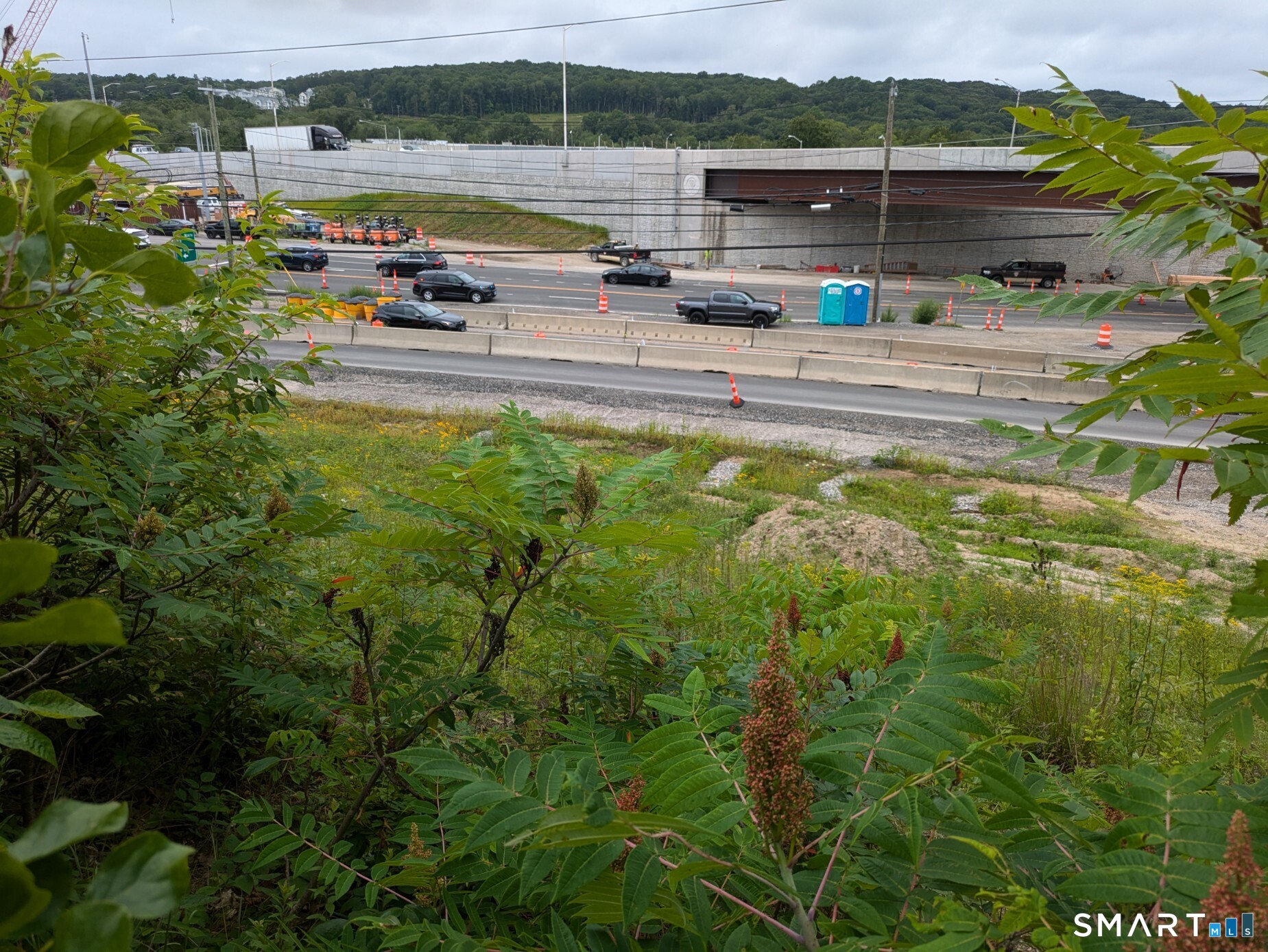 269 Flanders Road, Unit 1B East Lyme, CT 06357 - Photo 13 of 19 Looking at Interstate 95 Northbound