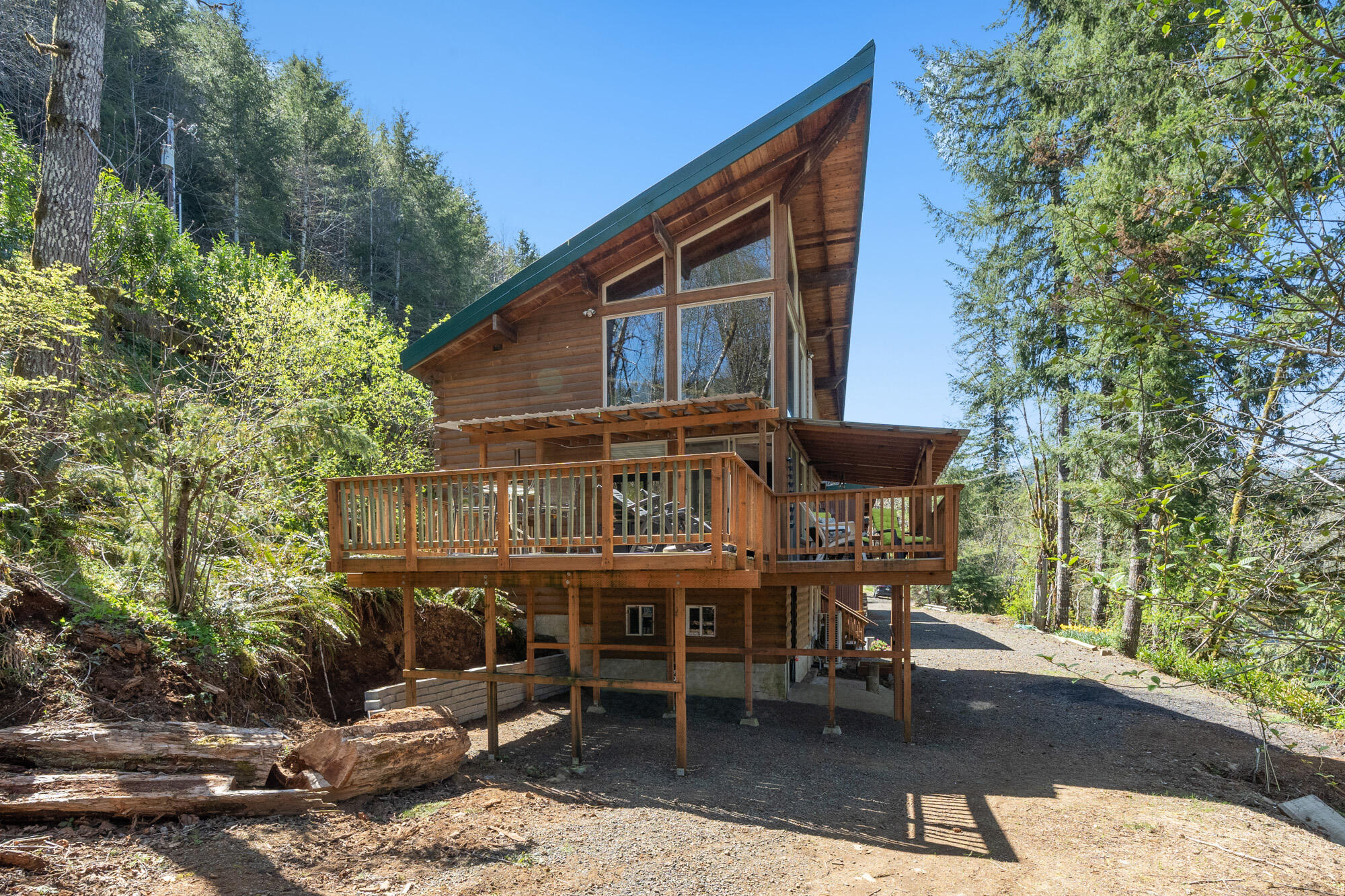 17645 Ben Smith Road Tillamook, OR 97141 - Photo 1 of 36 Main House