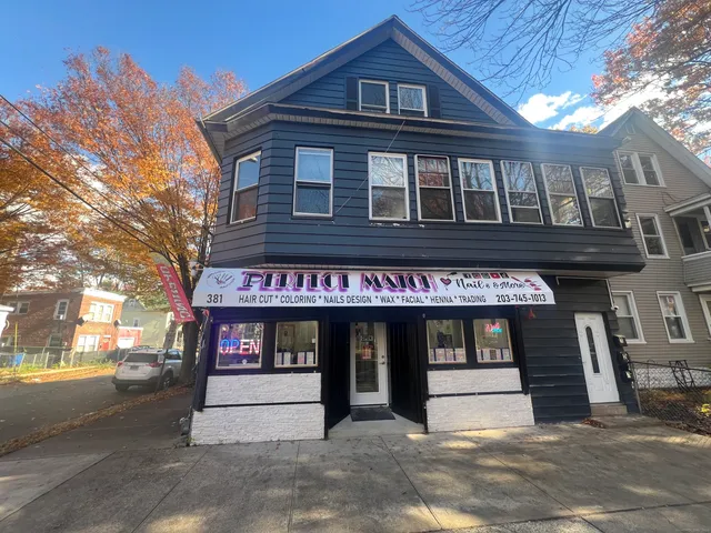 a view of an entrance of the building
