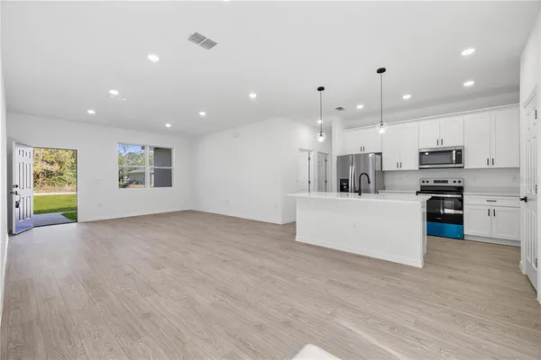 $272,900 | 10004 North Deltona Boulevard, Citrus Springs, FL 34434