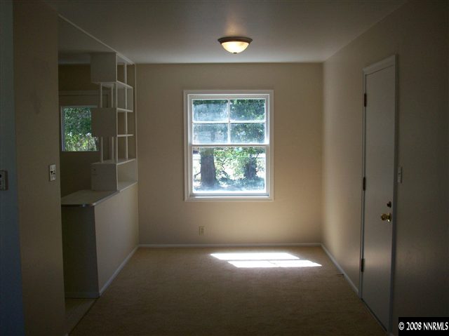 705 Lodge Avenue Reno, NV 89503 - Photo 4 of 7 Photo 4