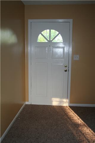 504 High Point Road Clarksville, TN 37042 - Photo 12 of 19 Entry. front door