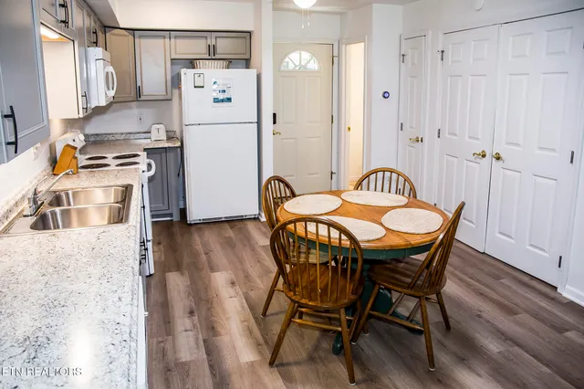 $169,900 | 46 Wilshire Heights Drive, Crossville, TN 38558