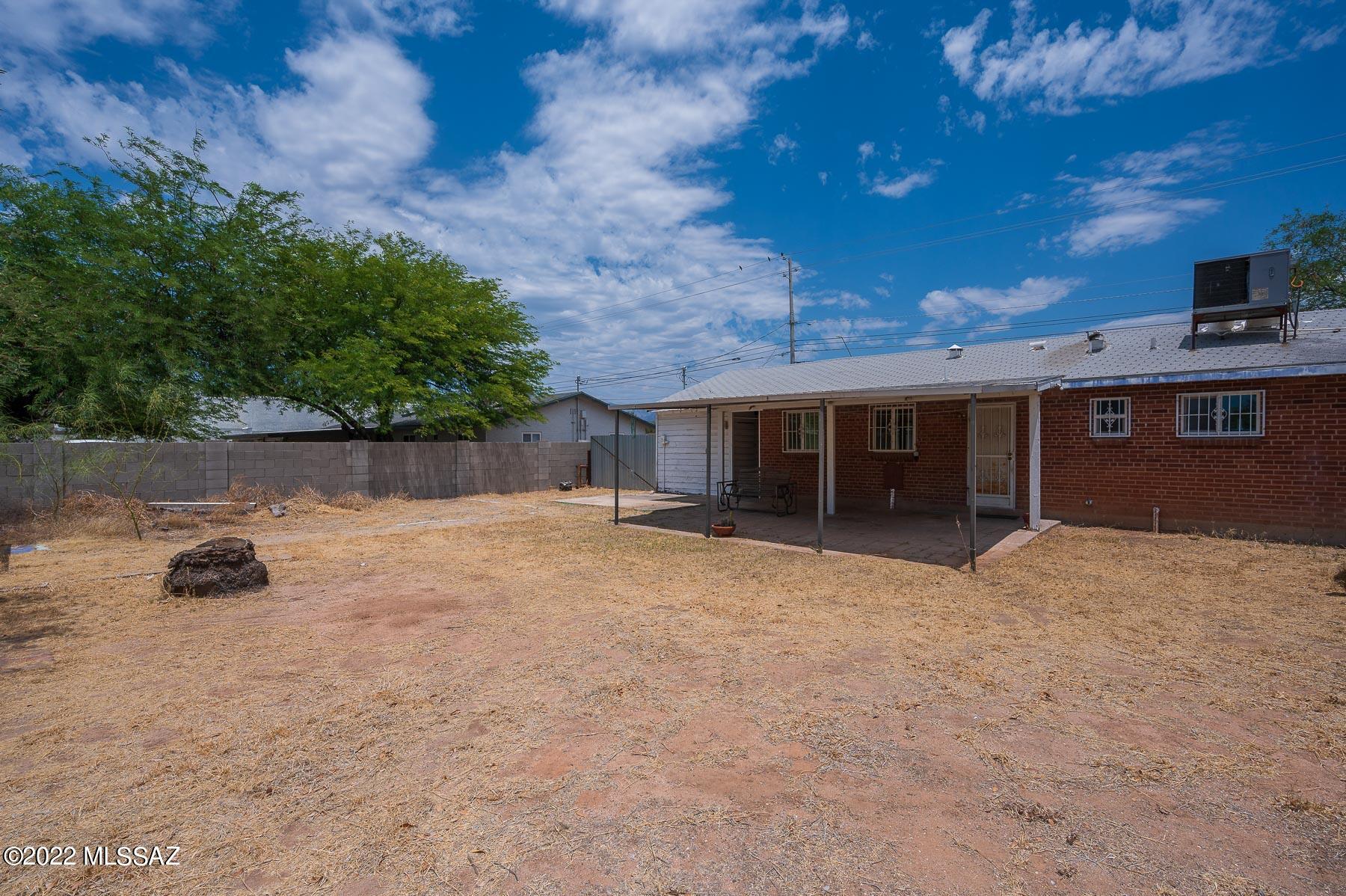 1307 North Swan Road Tucson, AZ 85712 - Photo 26 of 36 Gallery Image 26