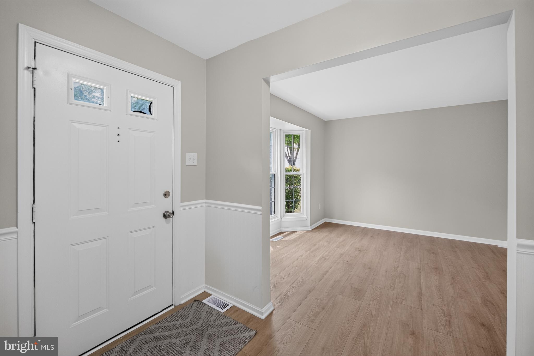 114 Gentlebrook Road Owings Mills, MD 21117 - Photo 2 of 32 Entry