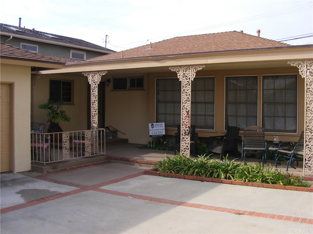 637 Taper Drive Seal Beach, CA 90740 - Photo 2 of 4