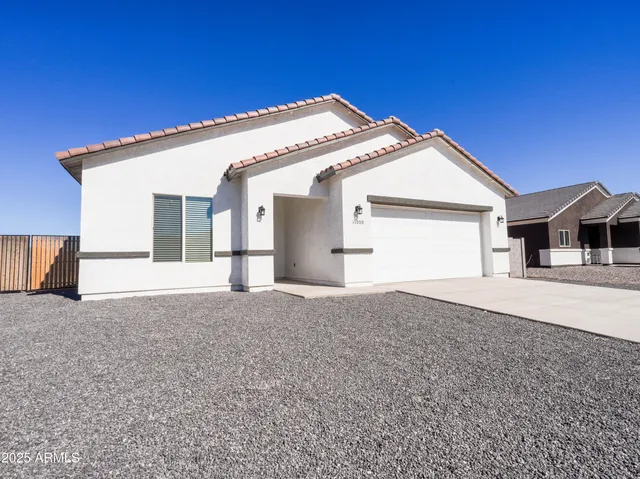 $319,900 | 11000 Cove Drive, Arizona City, AZ 85123