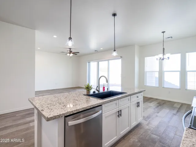 $319,900 | 11000 Cove Drive, Arizona City, AZ 85123