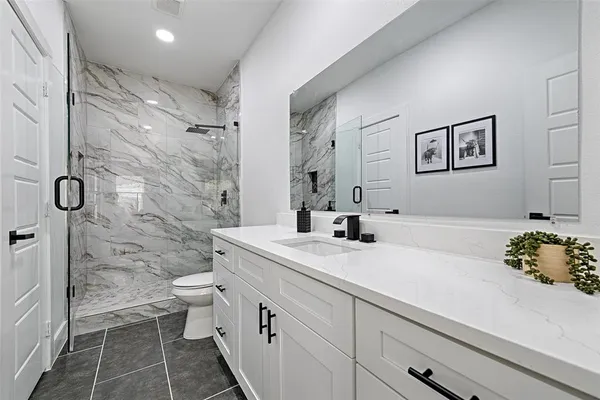 $6,500 | 3319 Wake Street, Dallas, TX 75212