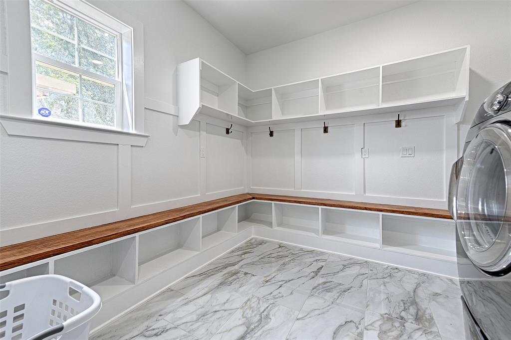 3319 Wake Street Dallas, TX 75212 - Photo 17 of 38