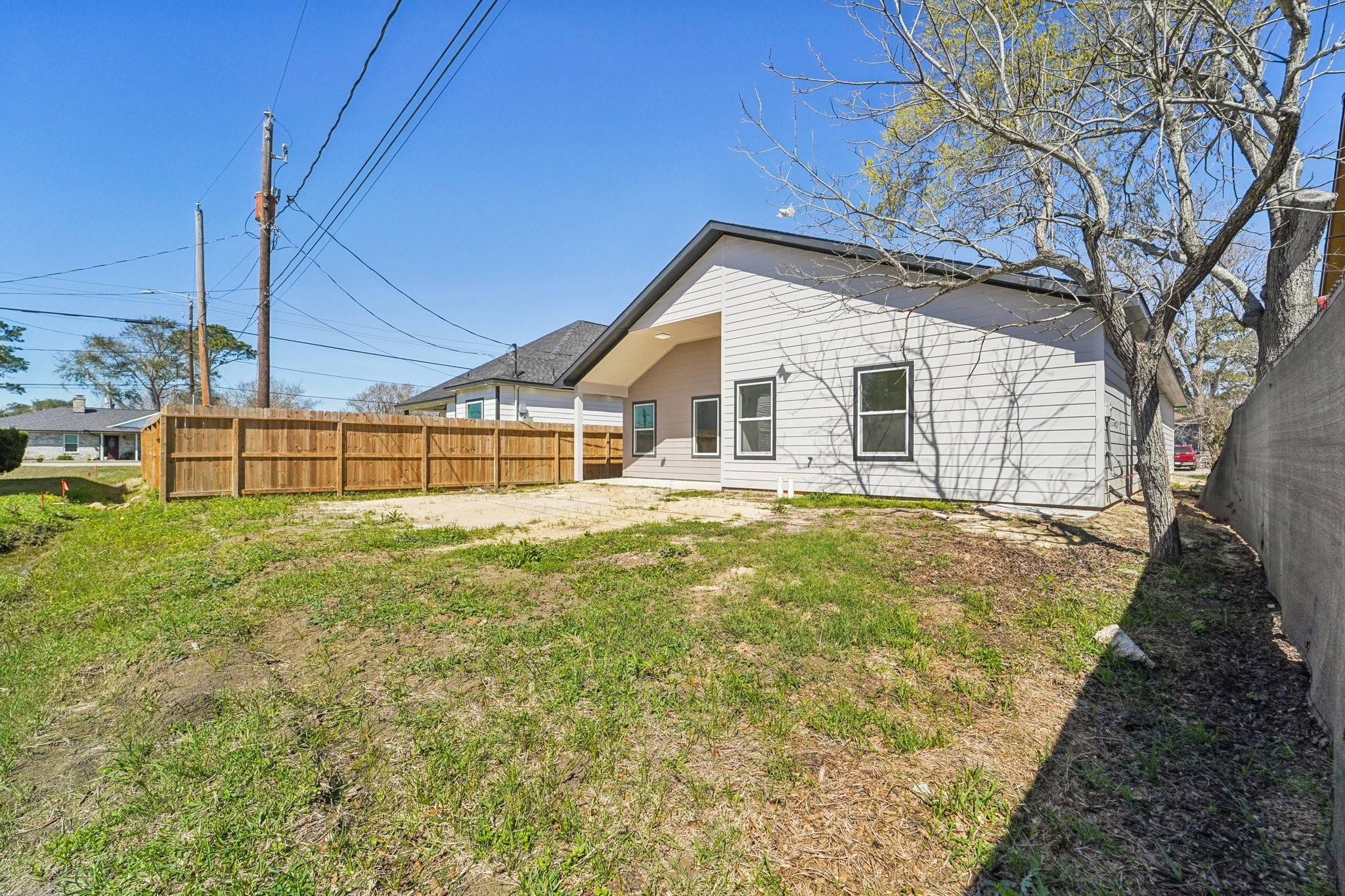 708 South Carroll Street La Porte, TX 77571 - Photo 28 of 29 a view of a house with a backyard
