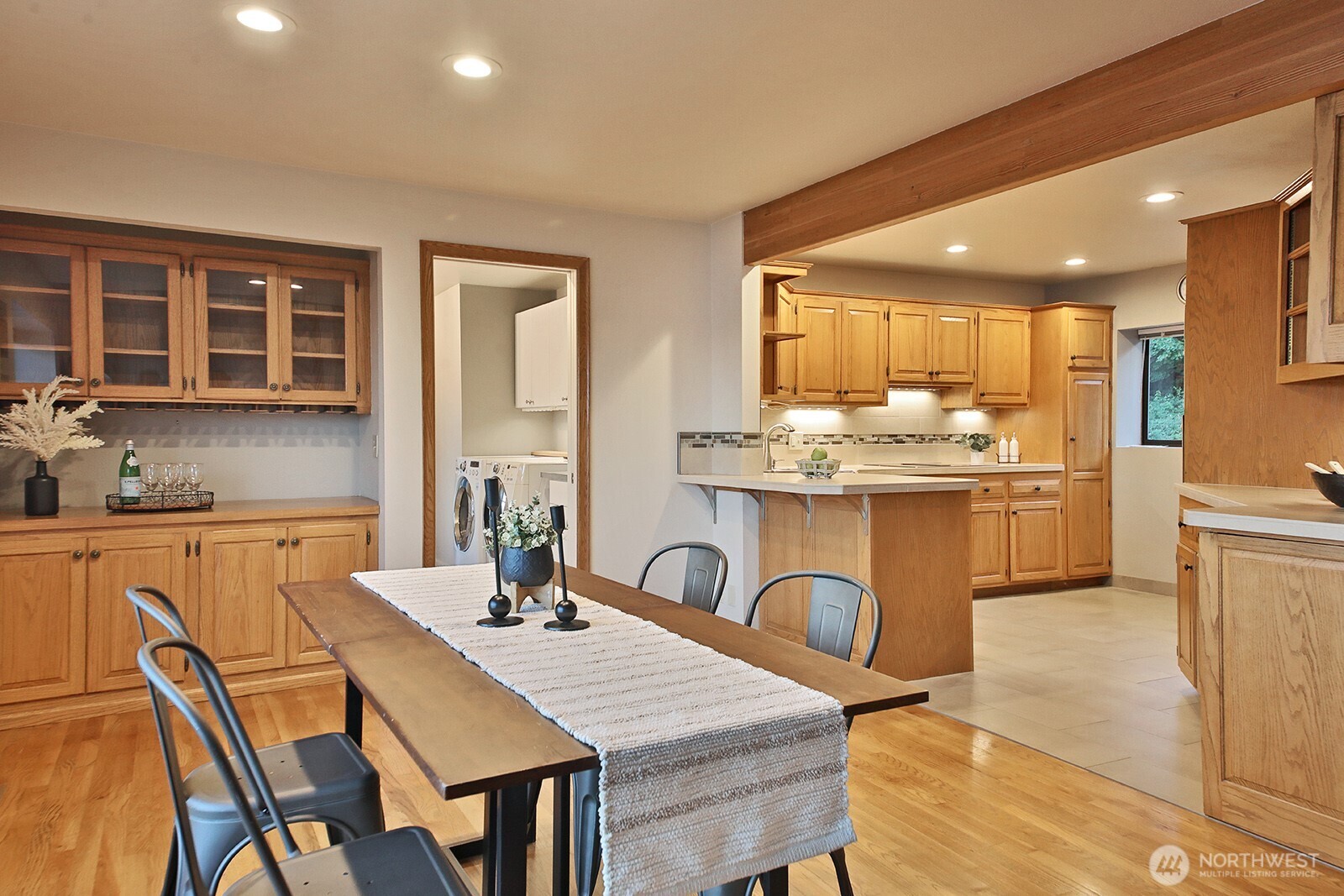 8267 South Franklin Road Clinton, WA 98236 - Photo 14 of 40