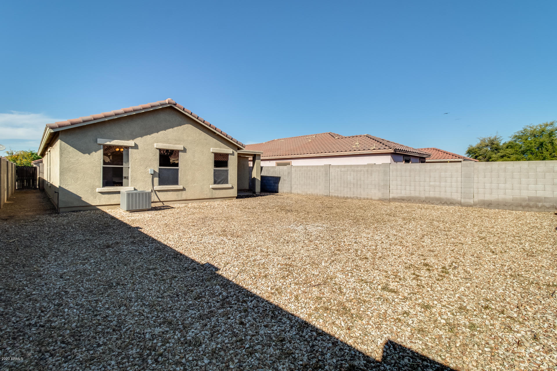 2605 West Romley Road Phoenix, AZ 85041 - Photo 5 of 33