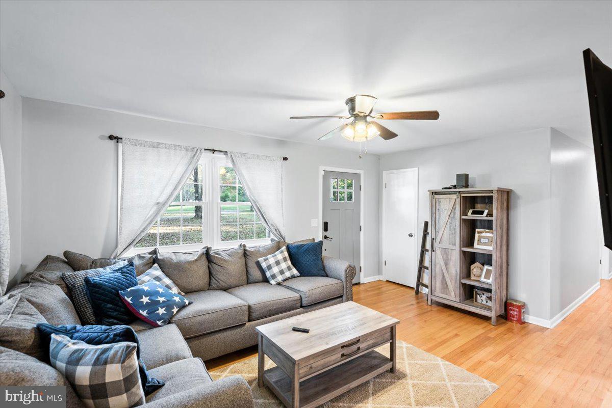 1531 Evergreen Road Louisa, VA 23093 - Photo 7 of 30 Gallery Image 7