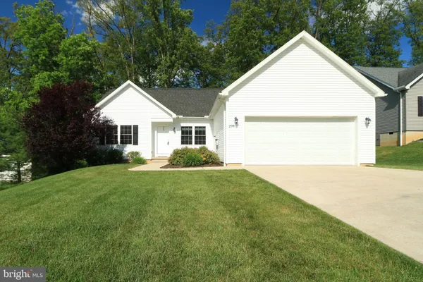 $319,000 | 298 Timberwood Trail, Centre Hall, PA 16828