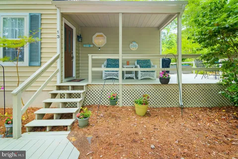 $489,000 | 13 Columbia Avenue, Ocean View, DE 19970