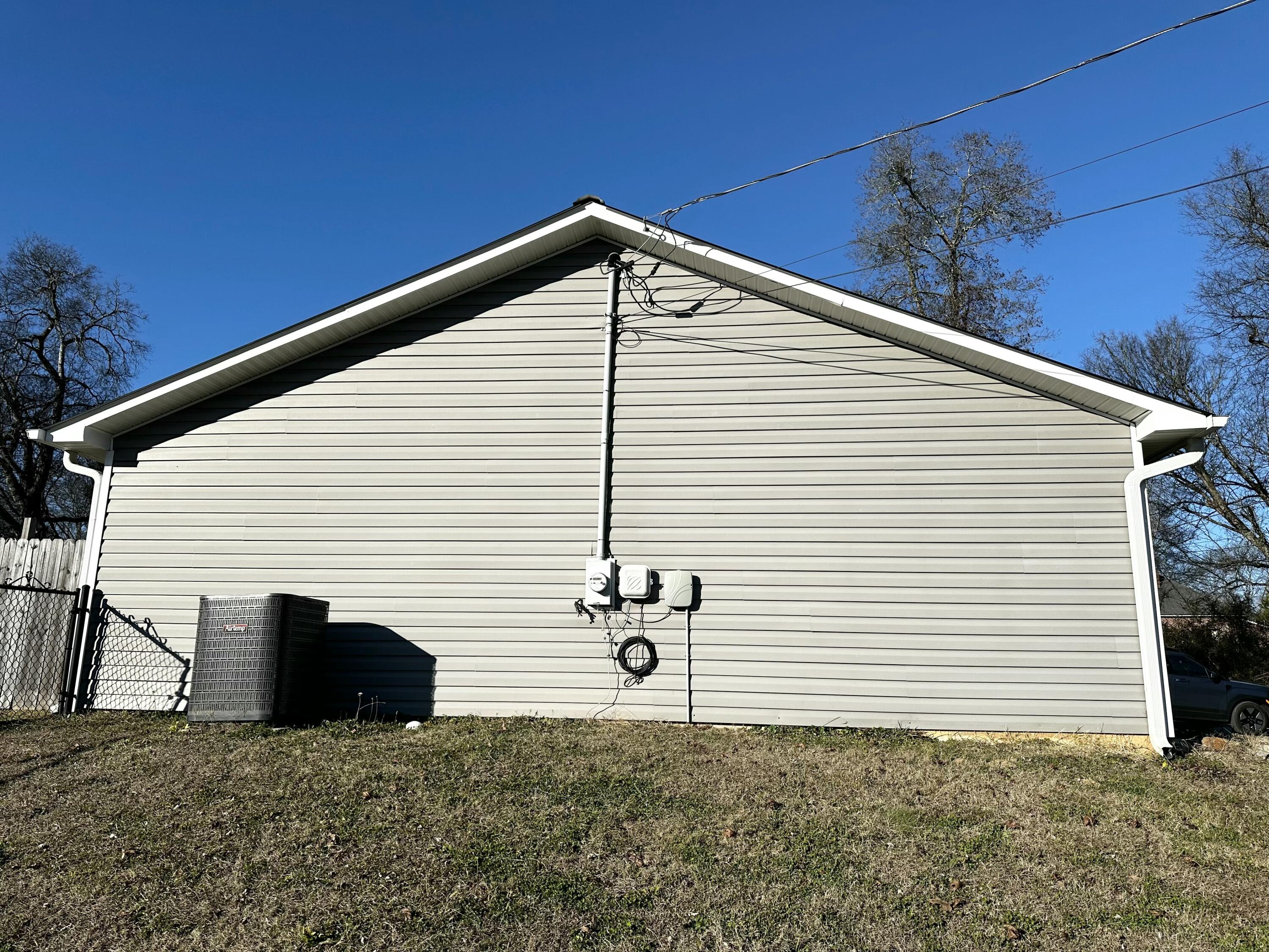 1501 Lee Street Chickamauga, GA 30707 - Photo 4 of 45 IMG_0625