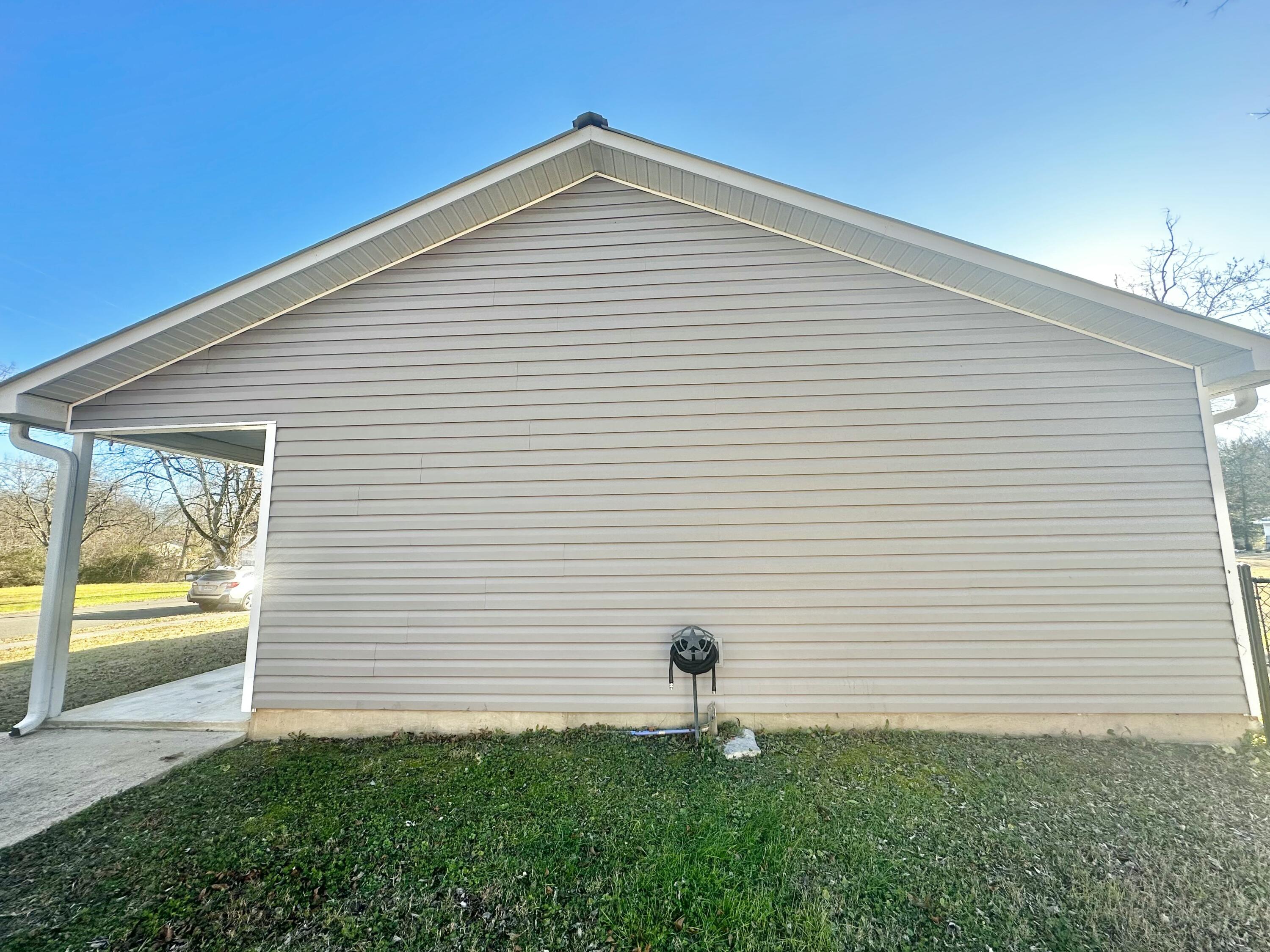 1501 Lee Street Chickamauga, GA 30707 - Photo 6 of 45 IMG_0627