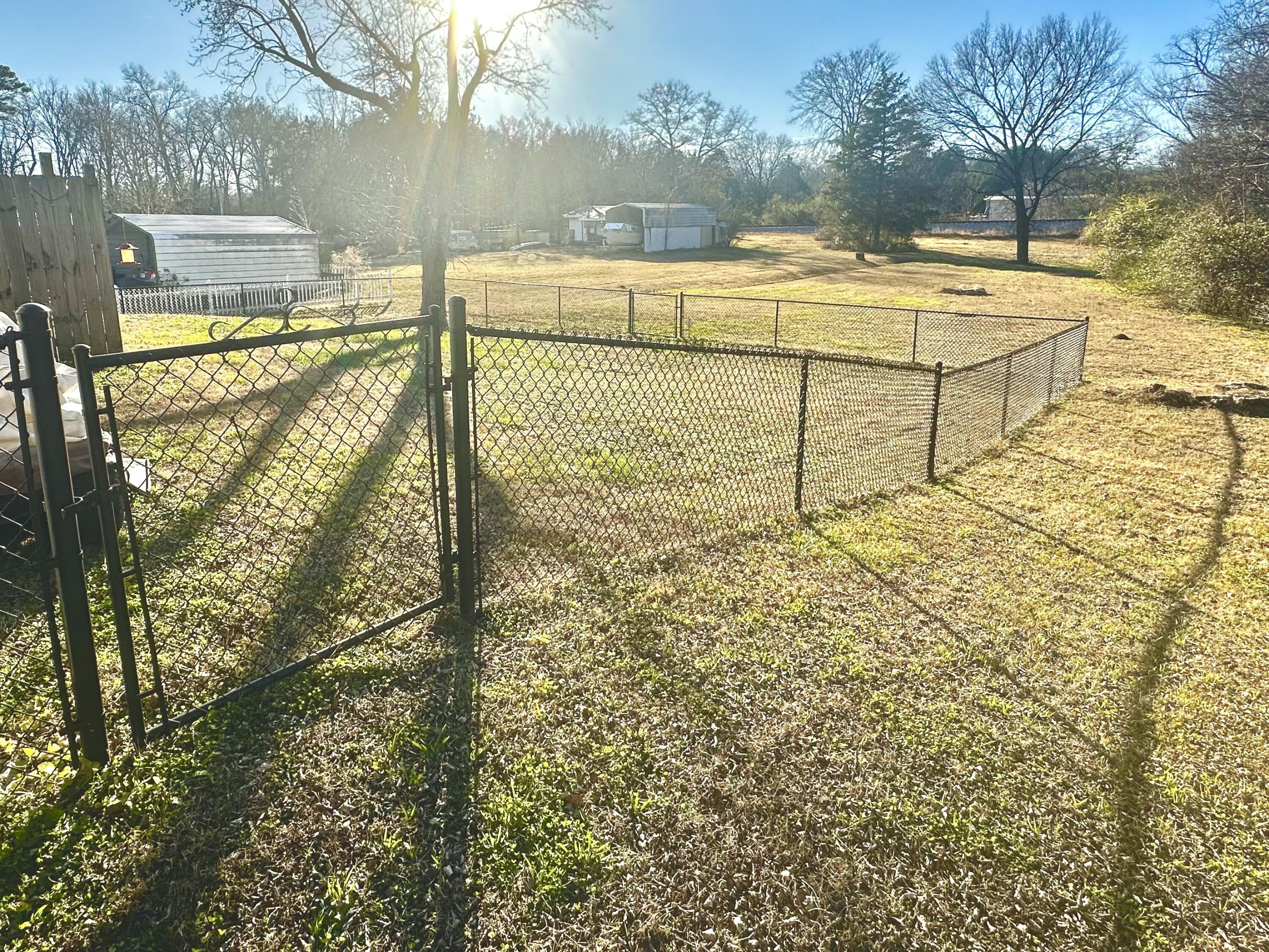 1501 Lee Street Chickamauga, GA 30707 - Photo 7 of 45 IMG_0628