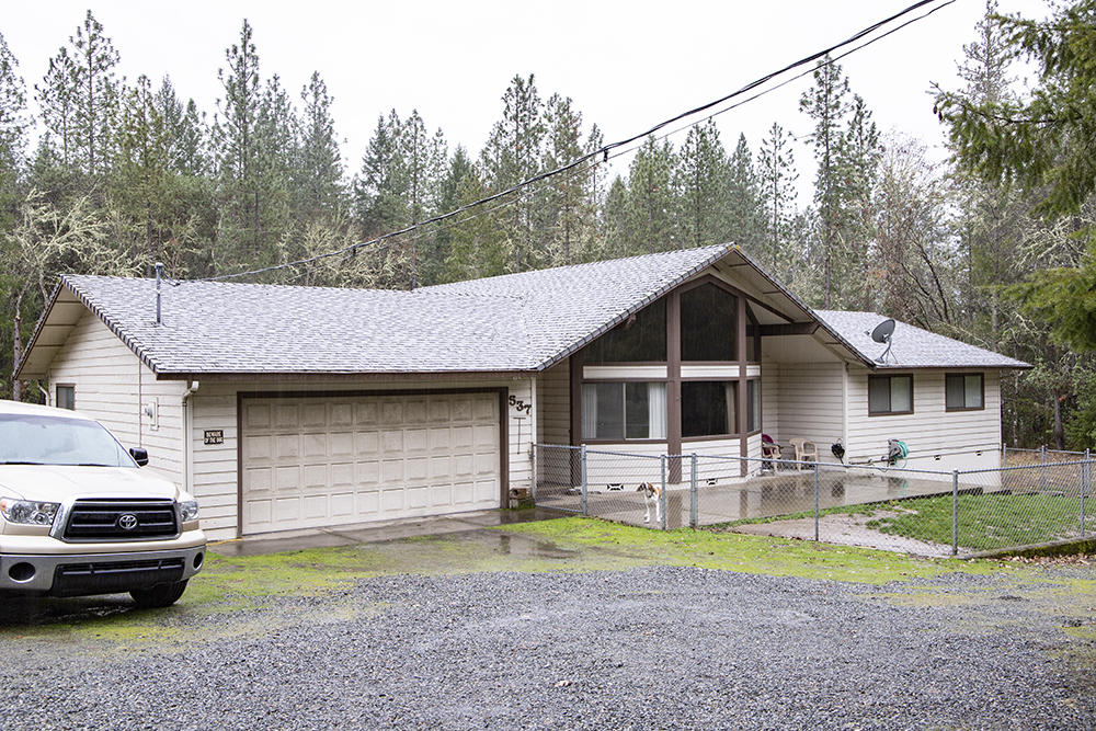 537 Hidden Valley Road Grants Pass, OR 97527 - Photo 14 of 18 15