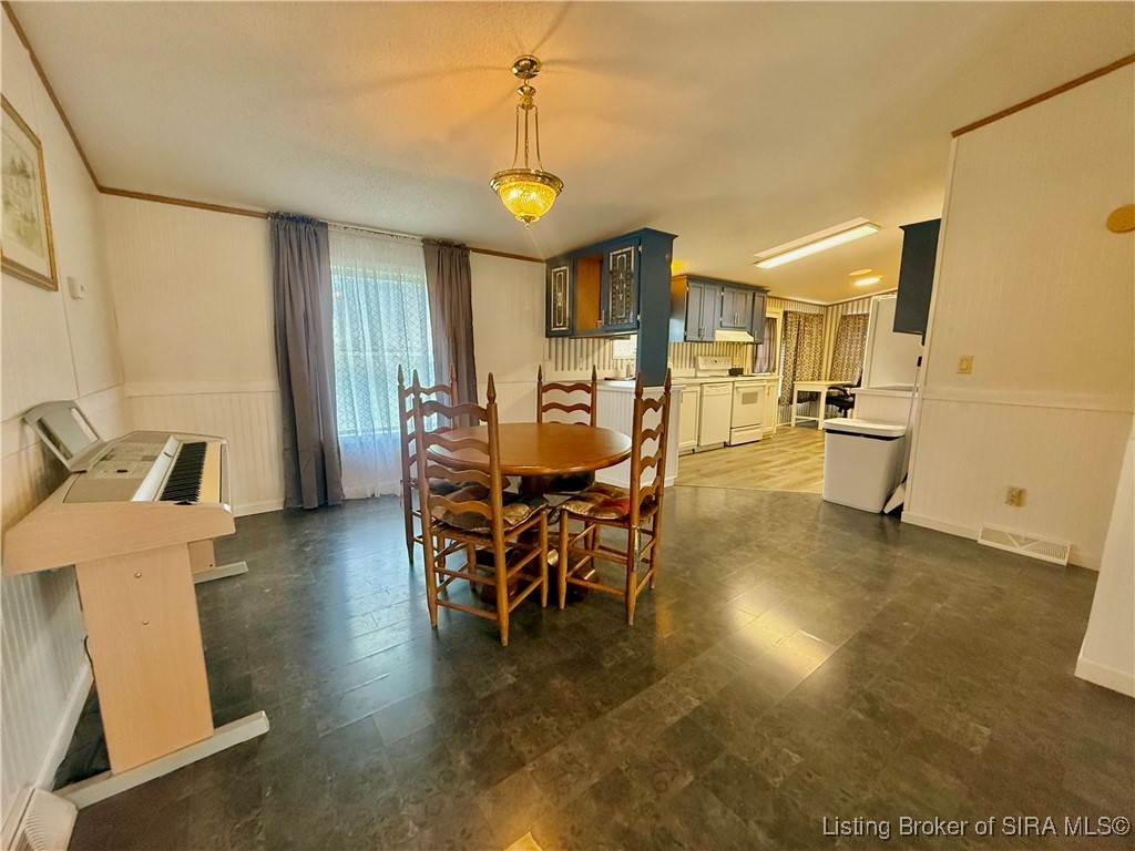 738 South Triangle Road Paoli, IN 47454 - Photo 6 of 26