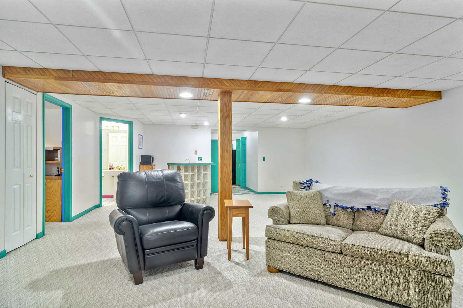 432 Pheasant Ridge Road Lake Zurich, IL 60047 - Photo 20 of 37 Gallery Image 20