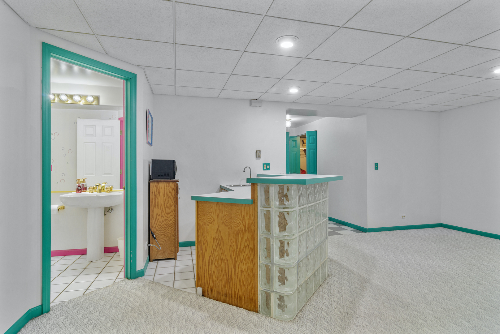 432 Pheasant Ridge Road Lake Zurich, IL 60047 - Photo 22 of 37 Gallery Image 22