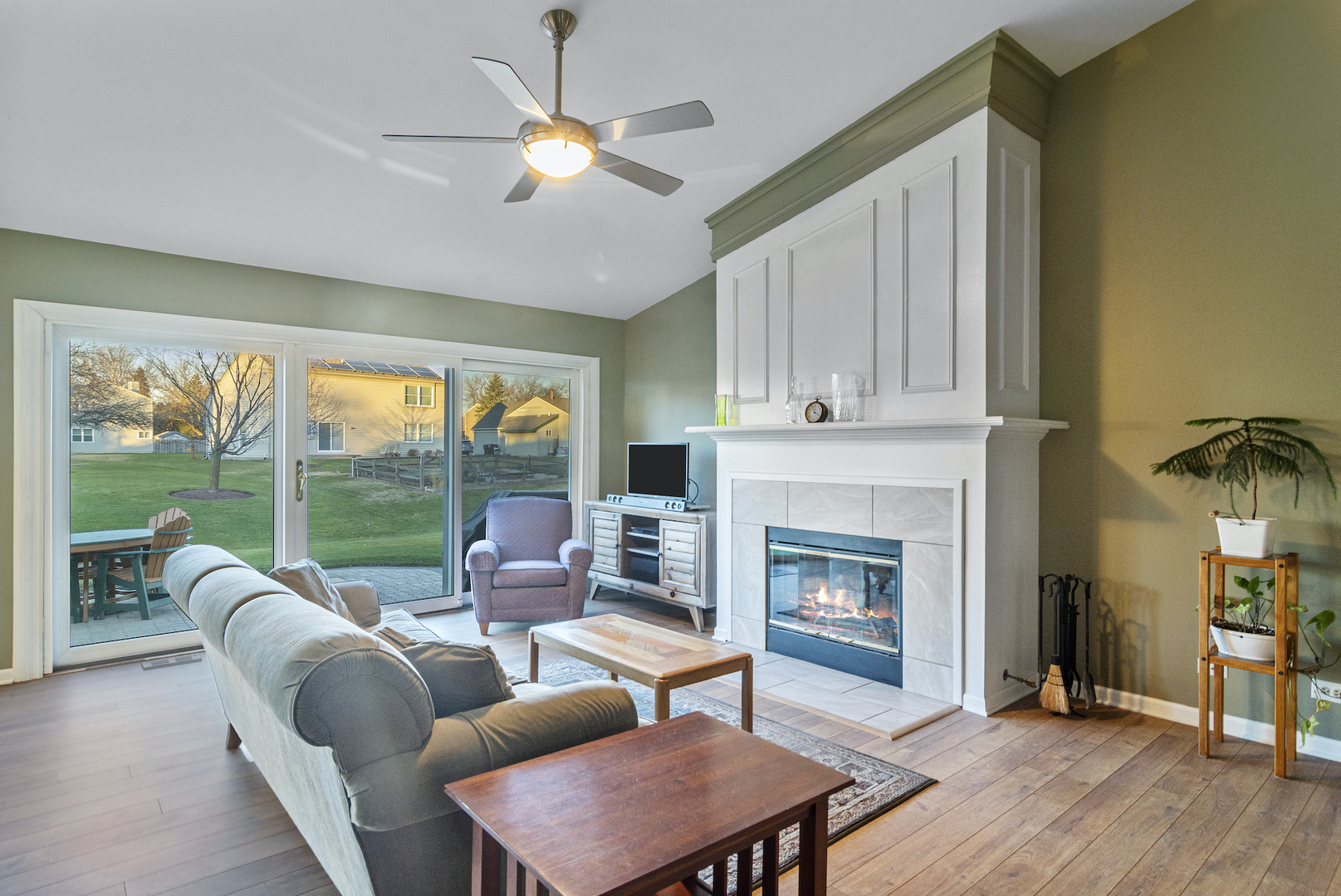 432 Pheasant Ridge Road Lake Zurich, IL 60047 - Photo 4 of 37 Gallery Image 4