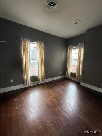 $1,400 | 408 Franklin Street, Unit 3, Buffalo, NY 14202