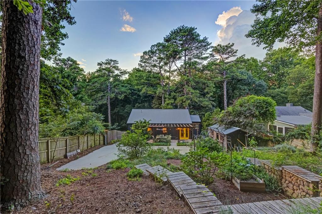 1464 Oldfield Road Decatur, GA 30030 - Photo 59 of 66 Gallery Image 59