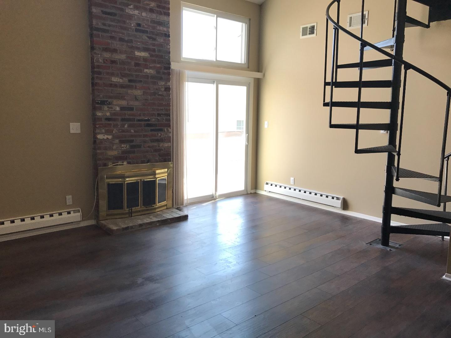 502 Bromley Estate Pine Hill, NJ 08021 - Photo 2 of 9