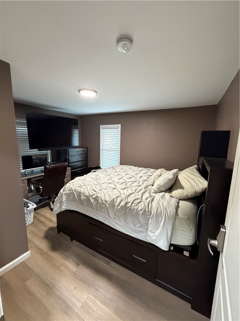 1067 Dewey Avenue Rochester, NY 14613 - Photo 17 of 35 Gallery Image 17