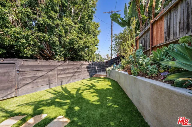 $5,900 | 846 Silver Lake Boulevard, Los Angeles, CA 90026