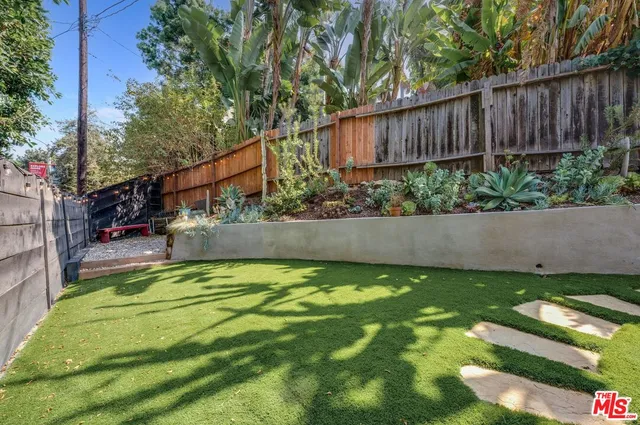 $5,900 | 846 Silver Lake Boulevard, Los Angeles, CA 90026