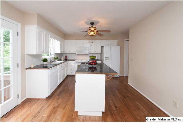 5229 Meadow Brook Road Birmingham, AL 35242 - Photo 14 of 32