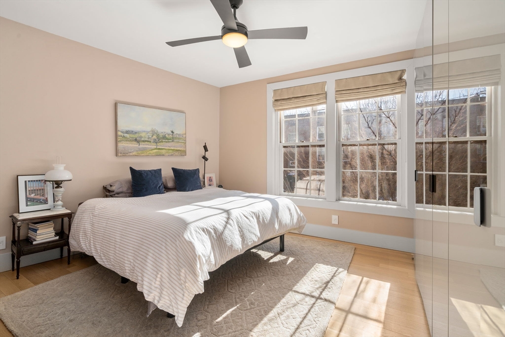 135 Beaconsfield Road, Unit 2 Brookline, MA 02445 - Photo 14 of 17