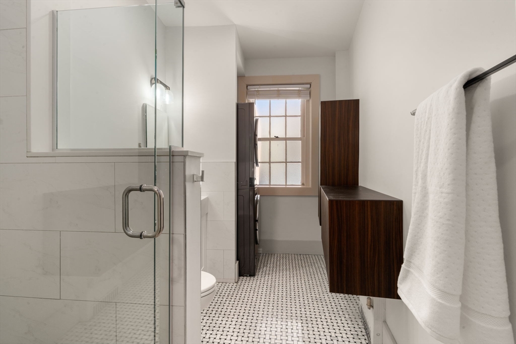 135 Beaconsfield Road, Unit 2 Brookline, MA 02445 - Photo 15 of 17