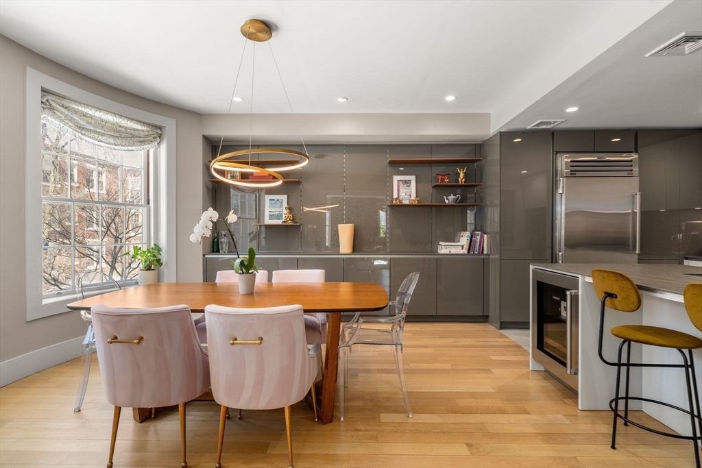 135 Beaconsfield Road, Unit 2 Brookline, MA 02445 - Photo 6 of 17