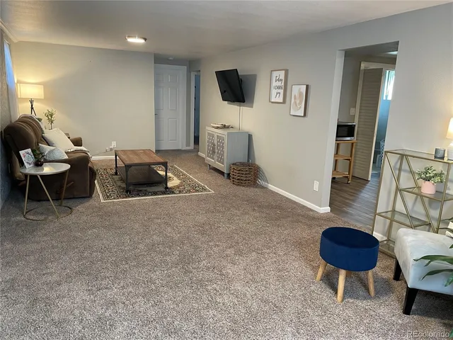 $1,500 | 2939 North Institute Street, Colorado Springs, CO 80907