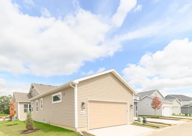 $439,900 | 6501 Prairie Wood Drive, McFarland, WI 53558
