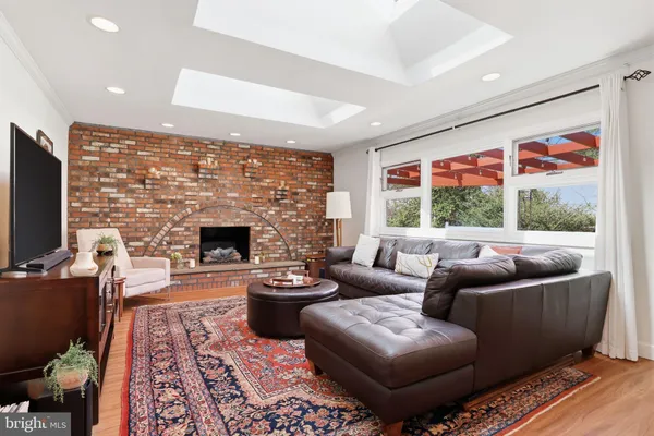 $725,000 | 3868 Blake Road, Huntingdon Valley, PA 19006