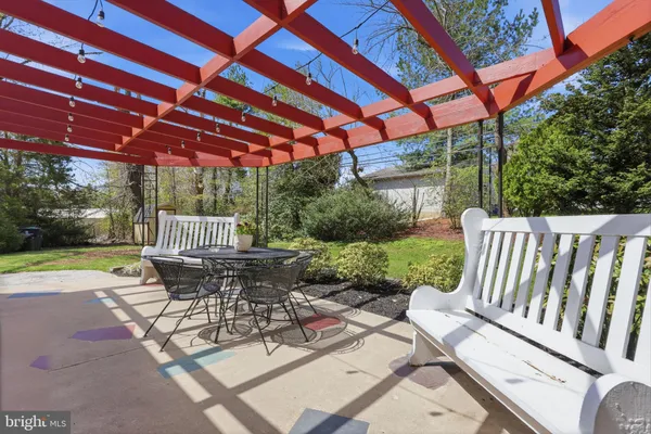 $725,000 | 3868 Blake Road, Huntingdon Valley, PA 19006