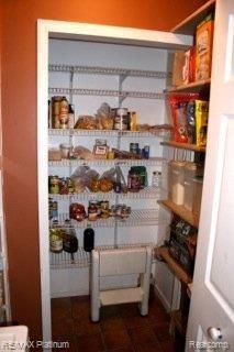 2158 Darwin Road Pinckney, MI 48169 - Photo 12 of 23 IMG_7425.jpg