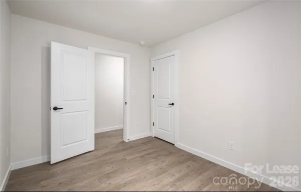 $1,595 | 2340 13th St Drive Northeast, Hickory, NC 28601