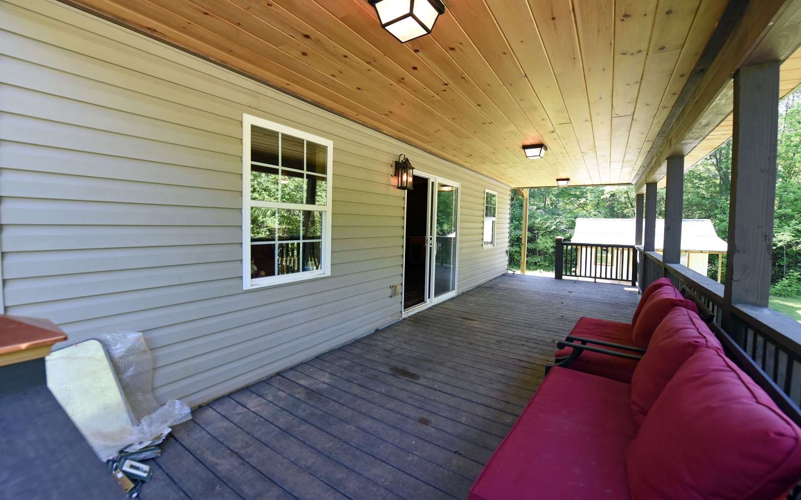 110 Goldfinch Lane Murphy, NC 28906 - Photo 25 of 36 a balcony view with a seating space